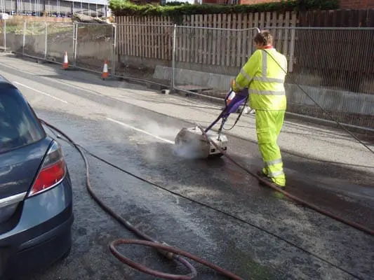 lines004 UHP Road Marking Removal Lincolnshire - During