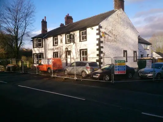 stone public house after paint removal with sand jet