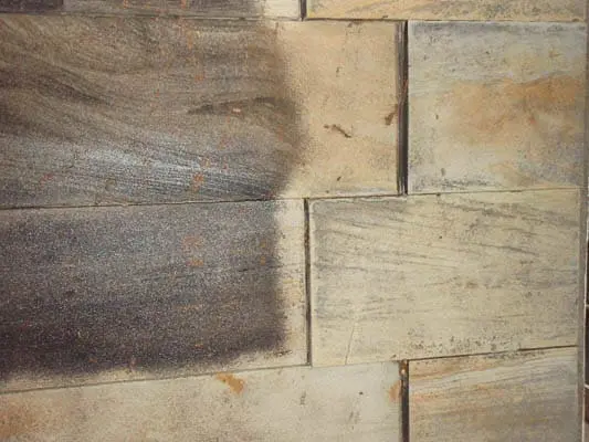 stone-22 sandstone partly cleaned with sand jet