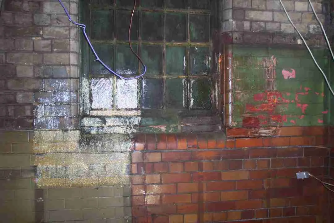 gunkbrick3 - Greenleaf Contractors | Sandblasting And Pressure Washing | UK beverley tiles during chemical stripping of paint